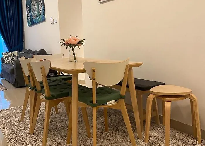 Az Stayz Homestay